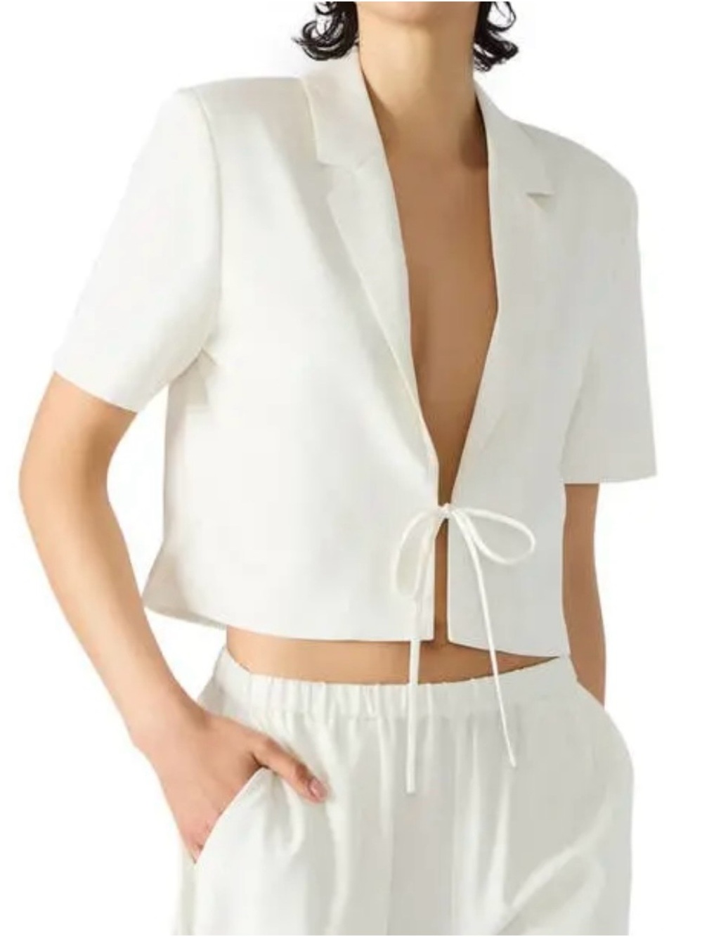 Steve Madden White Cropped Tie-Front Short Sleeve Blazer